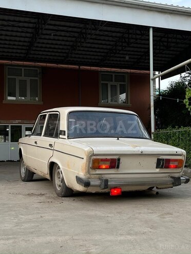 LADA (VAZ) 2106-7
