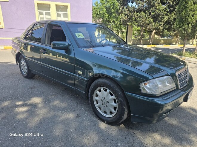 Mercedes C 200-2