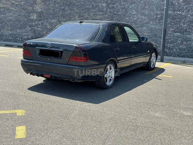 Mercedes C 200-6