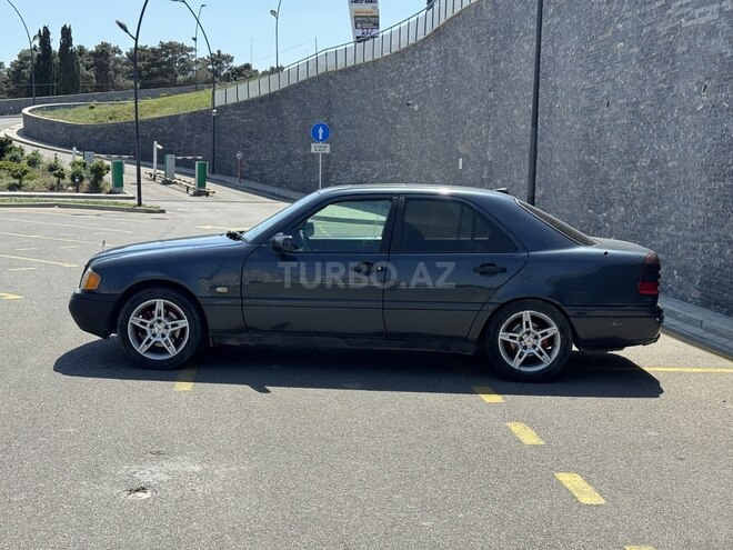 Mercedes C 200-3