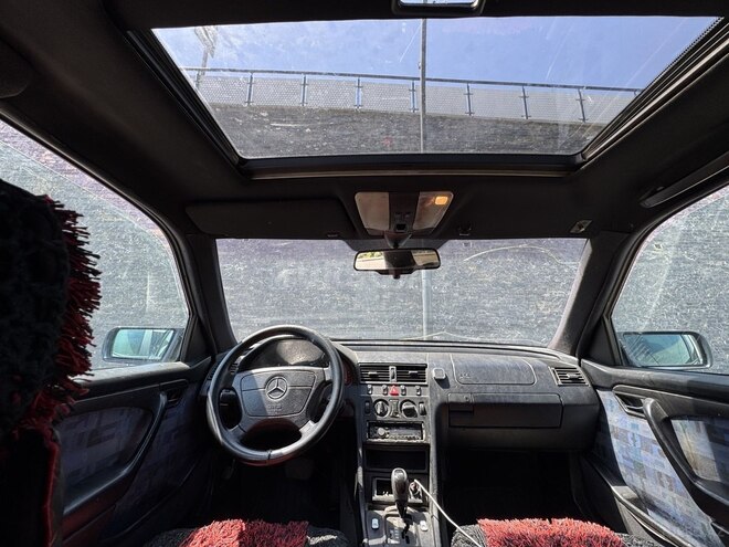 Mercedes C 200-9