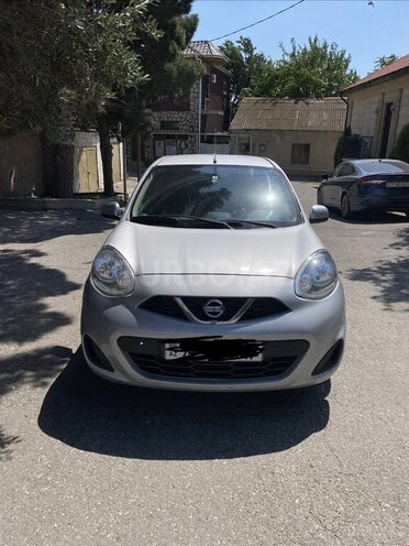 Nissan March-1