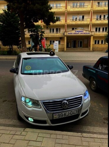 Volkswagen Passat-21