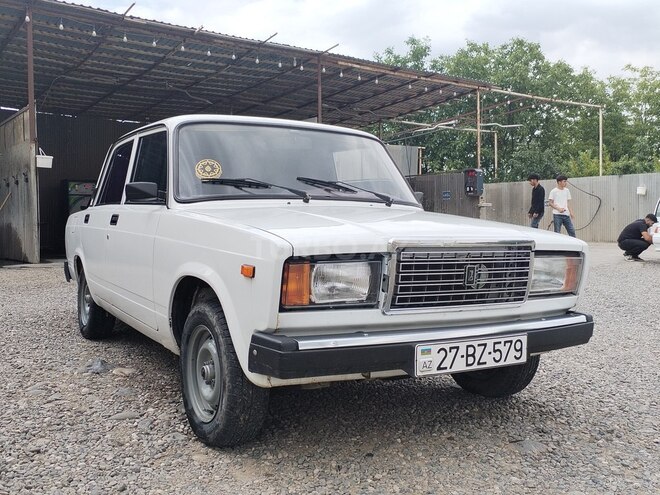 LADA (VAZ) 2107-3