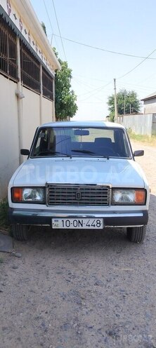 LADA (VAZ) 2107-1