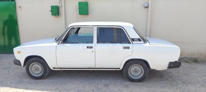 LADA (VAZ) 2107-3