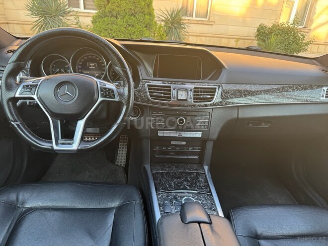 Mercedes E 220-4
