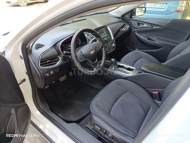 Chevrolet Malibu-11