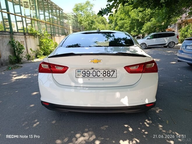 Chevrolet Malibu-7