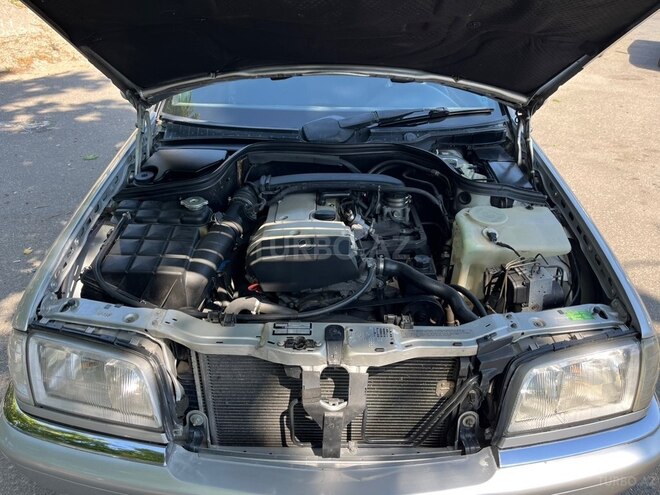 Mercedes C 200-7