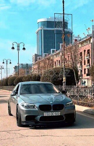BMW 528-9