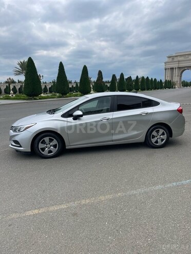 Chevrolet Cruze-8