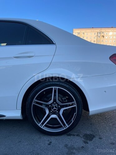 Mercedes E 220-7