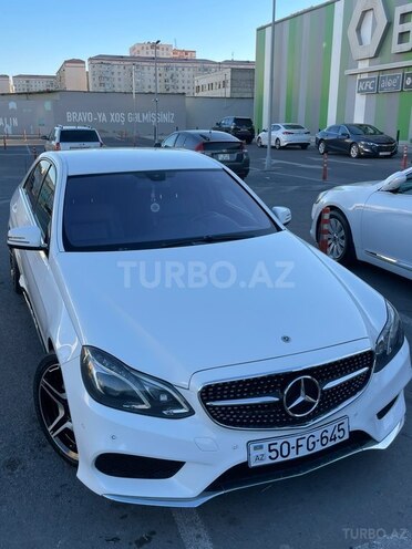 Mercedes E 220-6