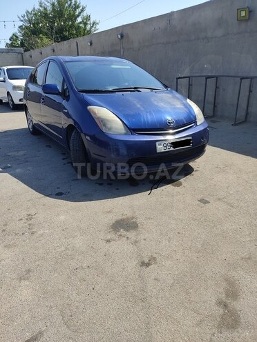 Toyota Prius-1