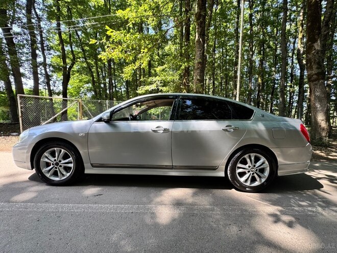 Nissan Teana-9