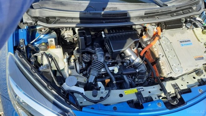 Nissan Note-7