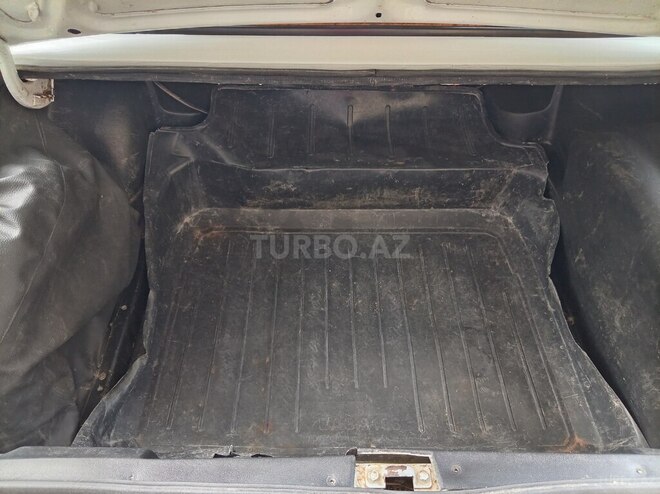 LADA (VAZ) 2106-5
