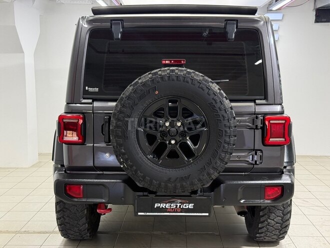 Jeep Wrangler-5