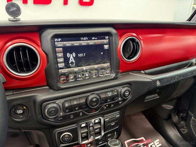 Jeep Wrangler-10