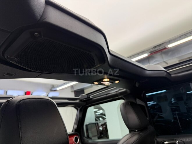 Jeep Wrangler-15