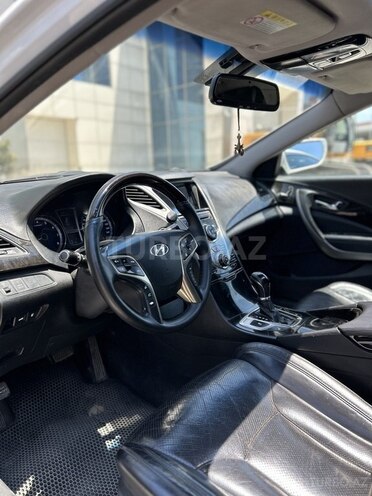 Hyundai Grandeur-10