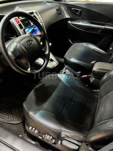 Hyundai Tucson-13