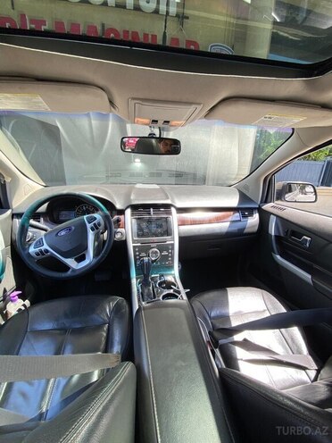 Ford Edge-6