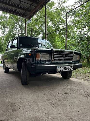 LADA (VAZ) 2107-1