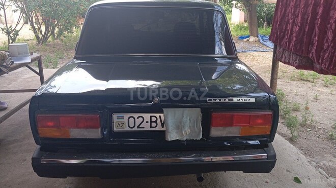 LADA (VAZ) 2107-4