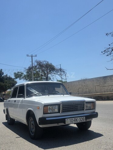 LADA (VAZ) 2107-1