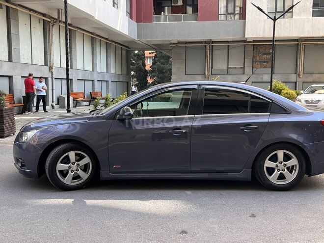 Chevrolet Cruze-3