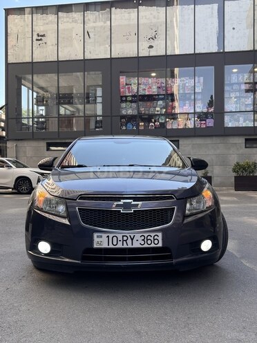Chevrolet Cruze-1
