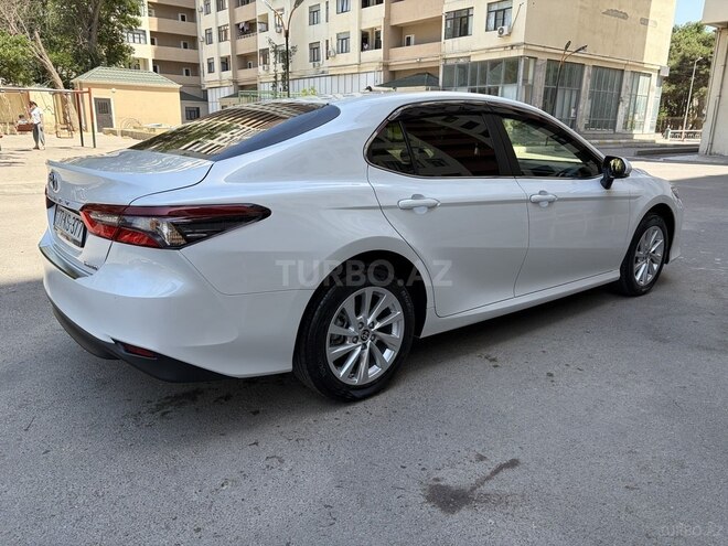 Toyota Camry-3