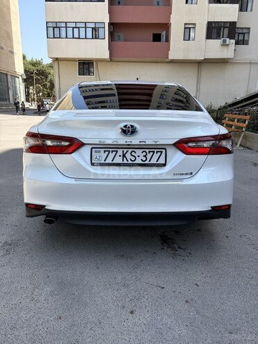 Toyota Camry-4