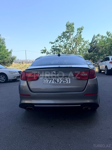 Kia Optima-3