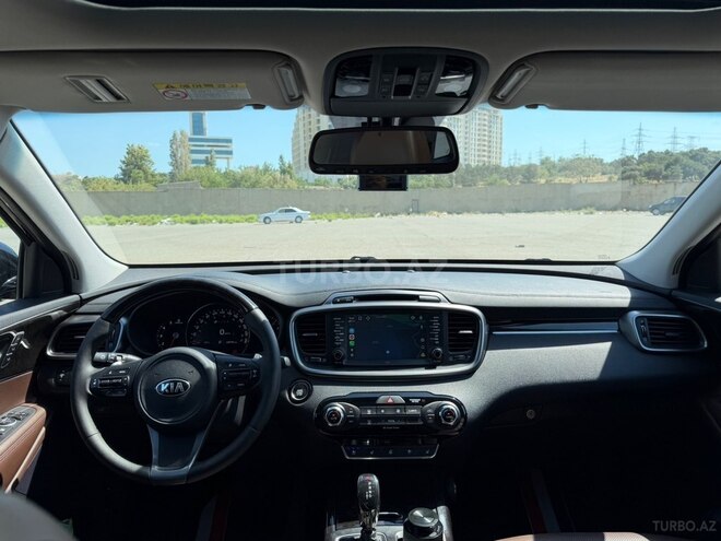 Kia Sorento-3