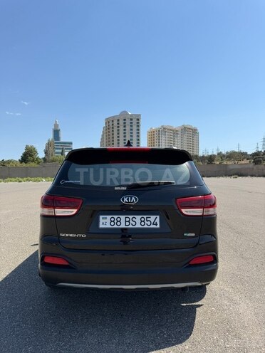 Kia Sorento-2