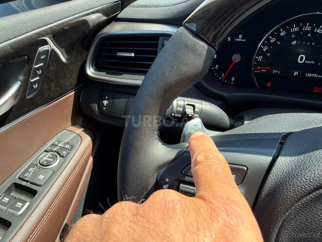 Kia Sorento-14