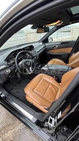 Mercedes E 220-9