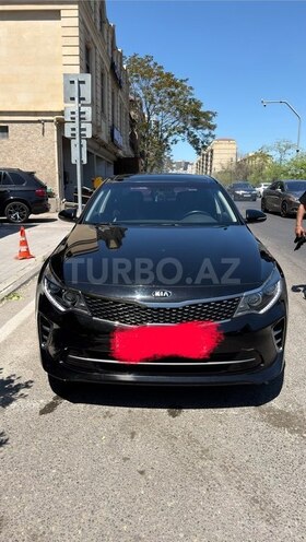Kia K5-1