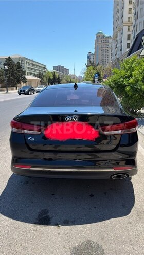 Kia K5-8