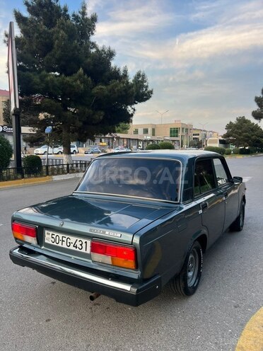 LADA (VAZ) 2107-2