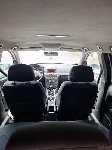 Opel Astra-3