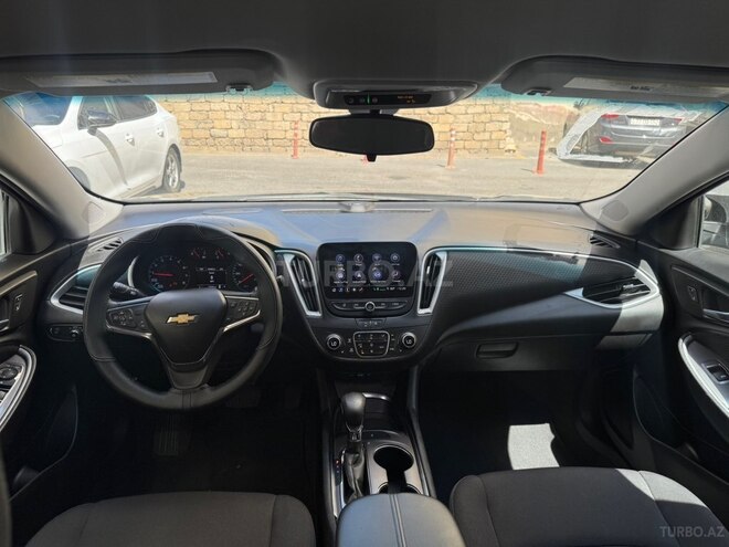 Chevrolet Malibu-10