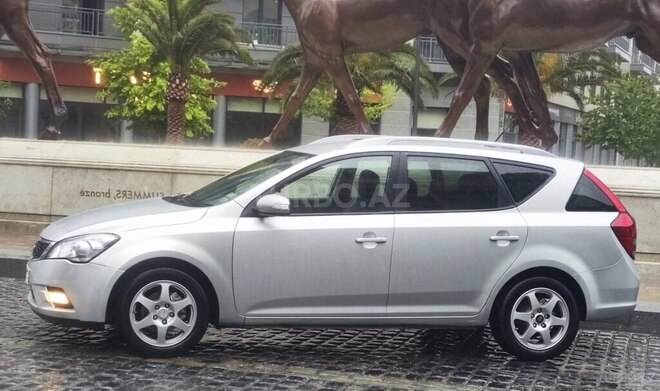 Kia Ceed SW-8