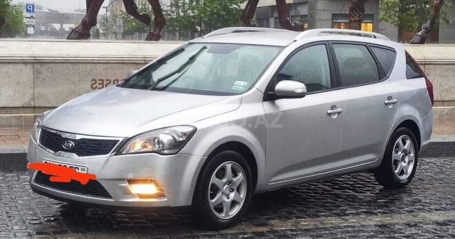 Kia Ceed SW-10