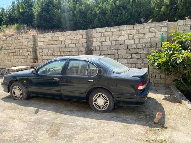 Nissan Maxima-4