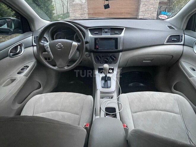 Nissan Sentra-4