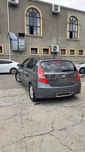 Hyundai i30-2